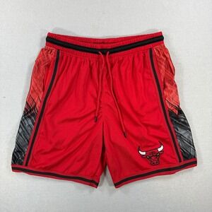 Chicago Bulls Basketball Shorts Mens Medium Red Athletic Gym Mesh NBA Ultra Game